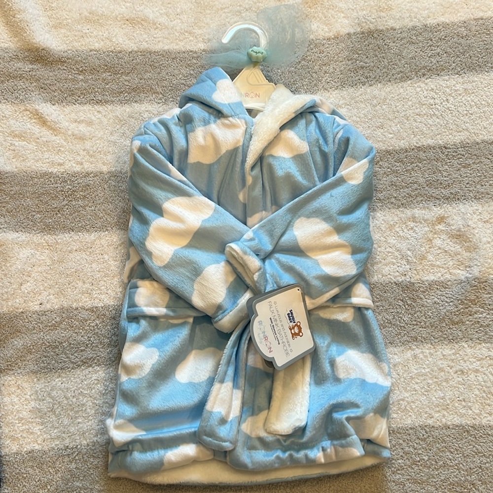 Faux mink robe (cloud print)